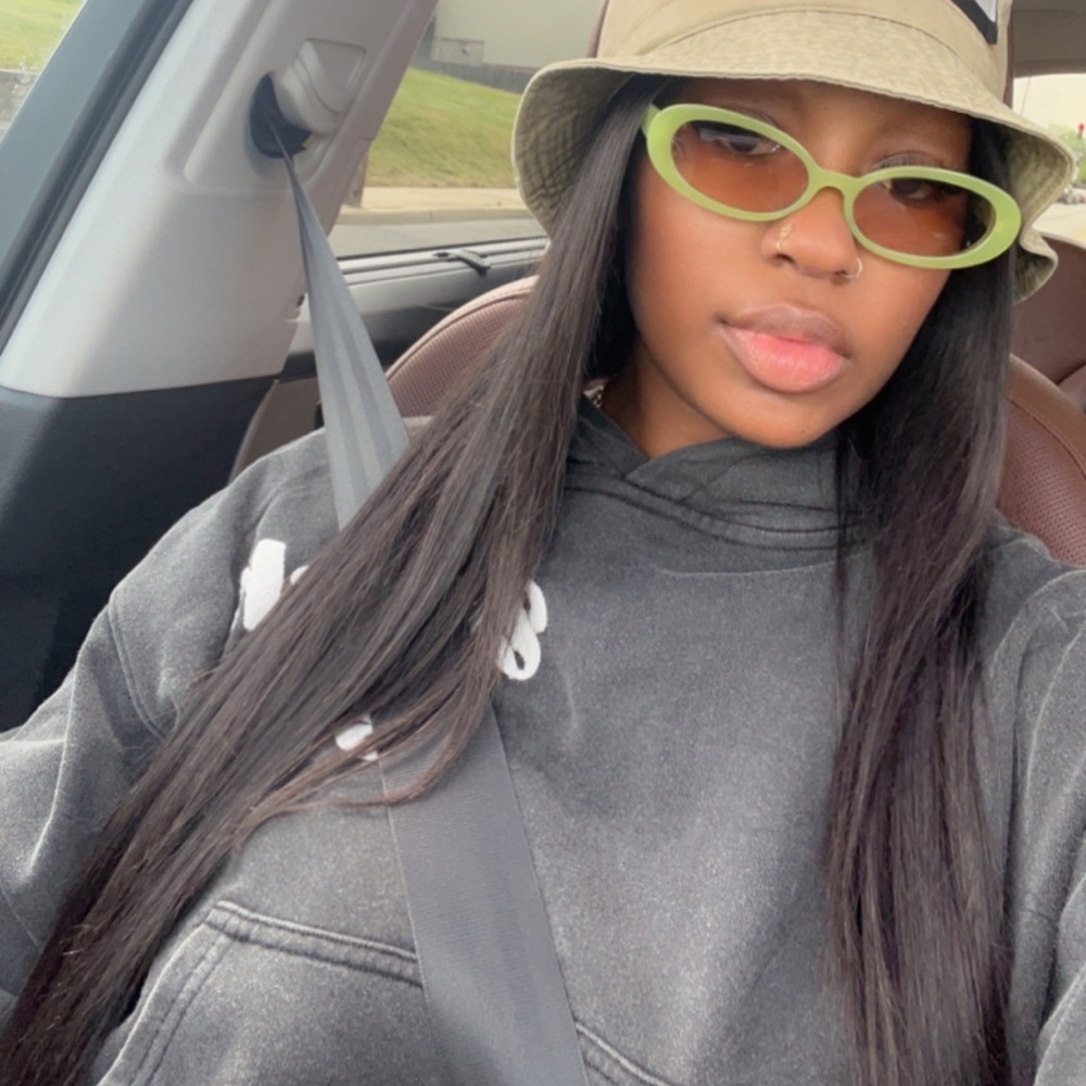 Meet Your Seller ❤️